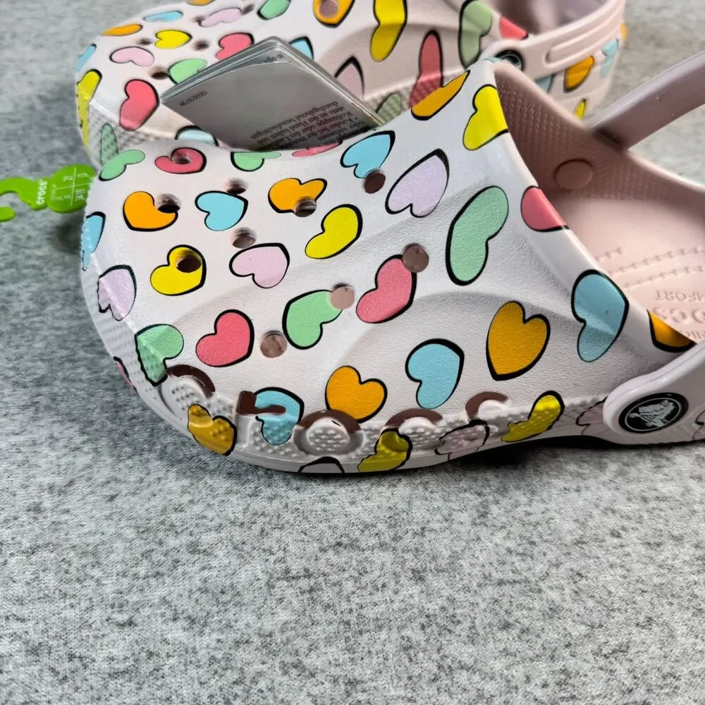 Crocs Baya Seasonal Printed Clog Kids J3 34-35 Pink Heart Print NWT 209728